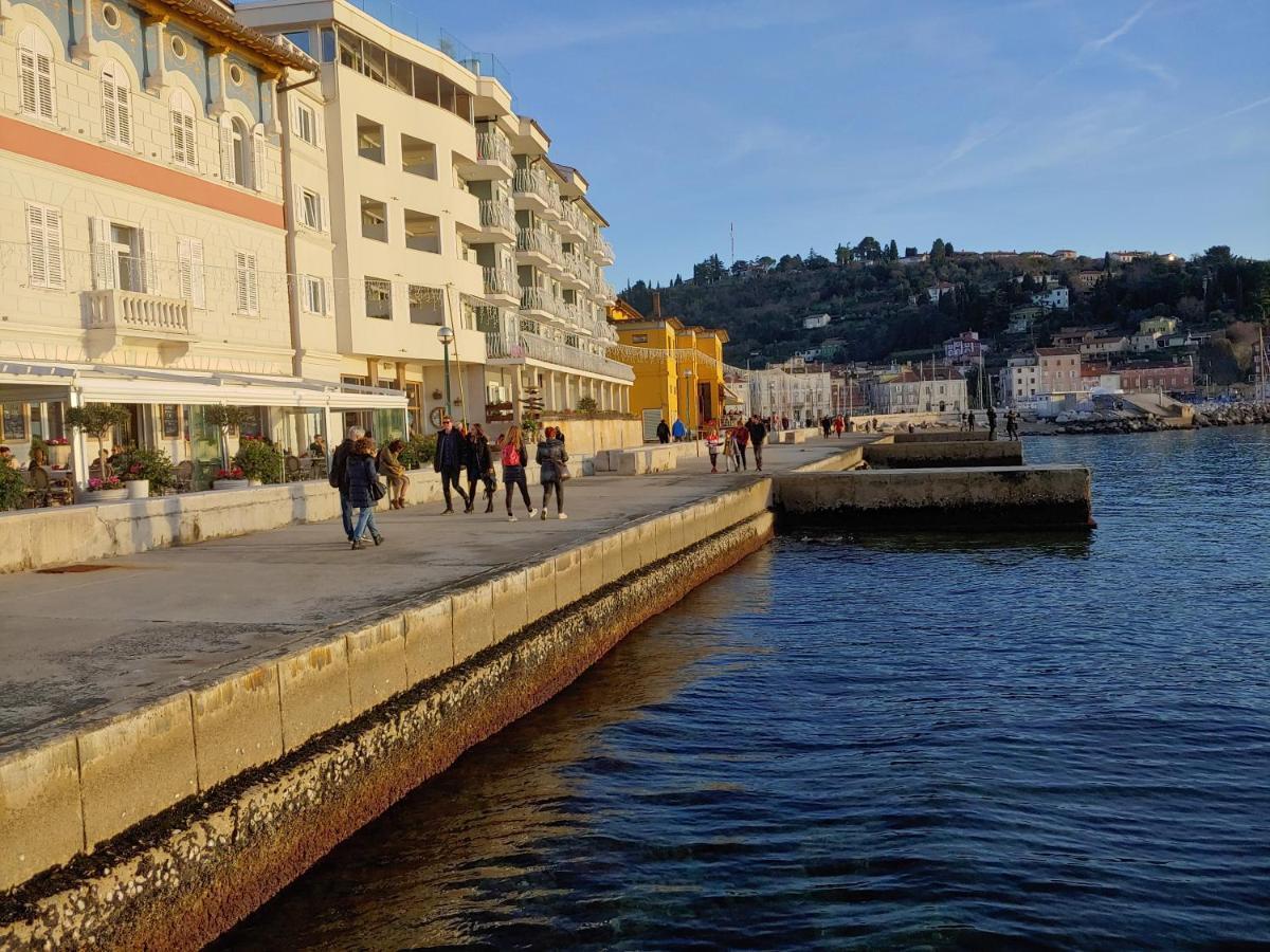 3Papige Apartment Piran Eksteriør billede
