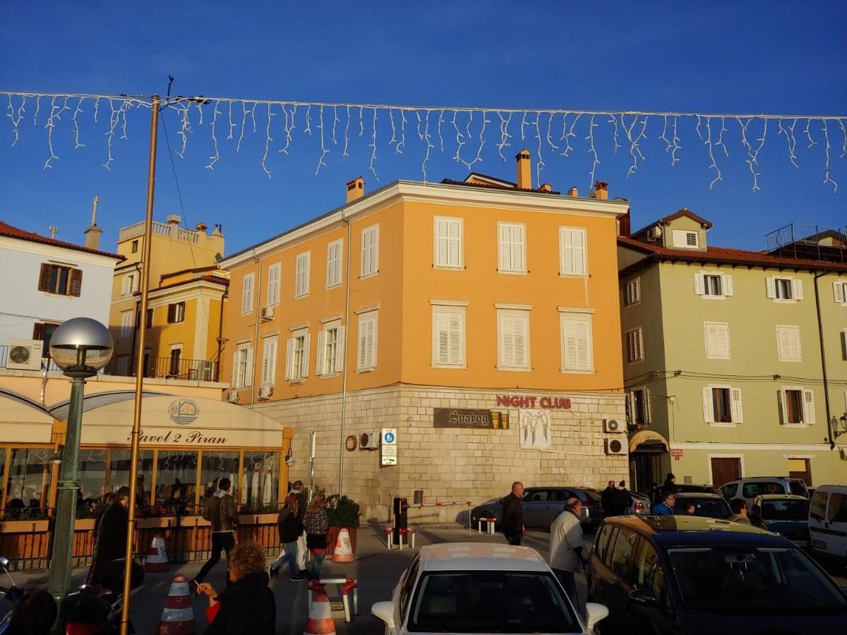3Papige Apartment Piran Eksteriør billede